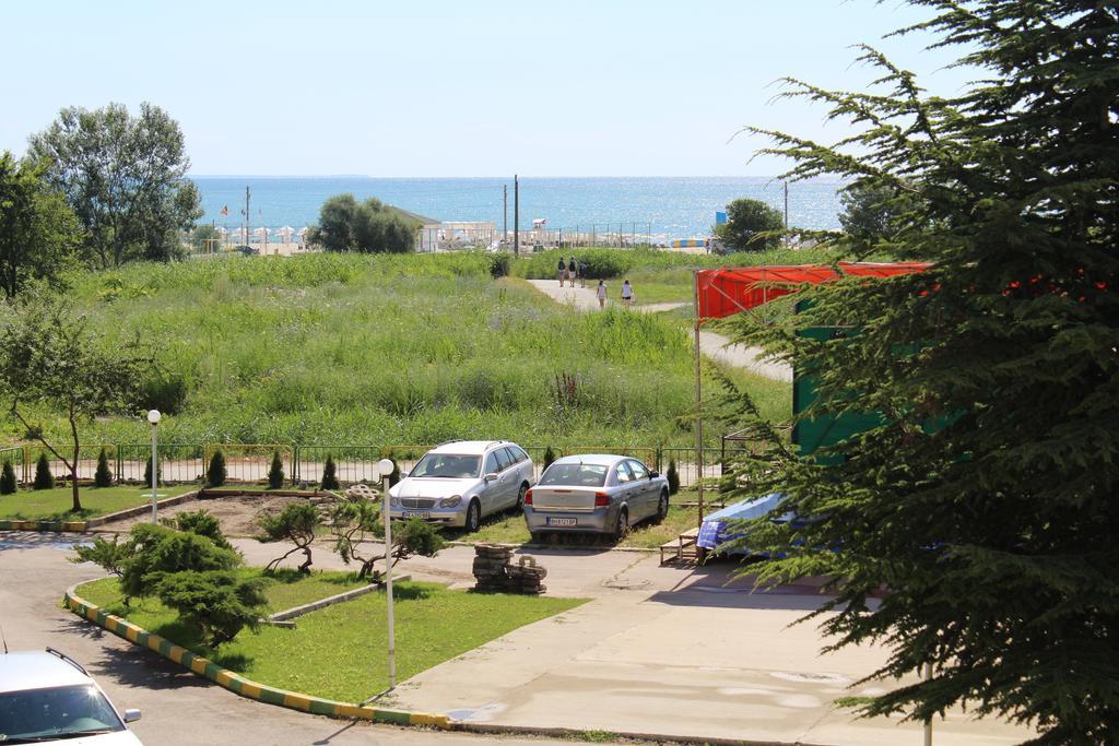 Dsk Hotel Kranevo Esterno foto