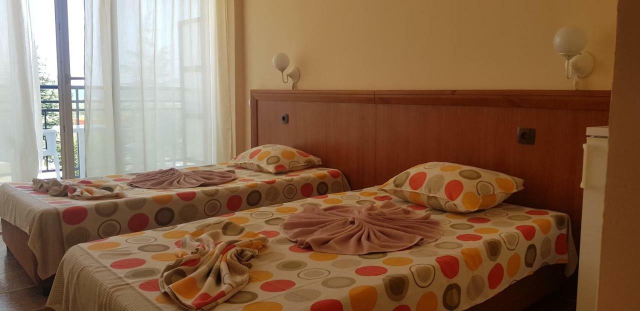 Dsk Hotel Kranevo Esterno foto
