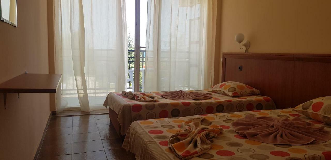 Dsk Hotel Kranevo Esterno foto