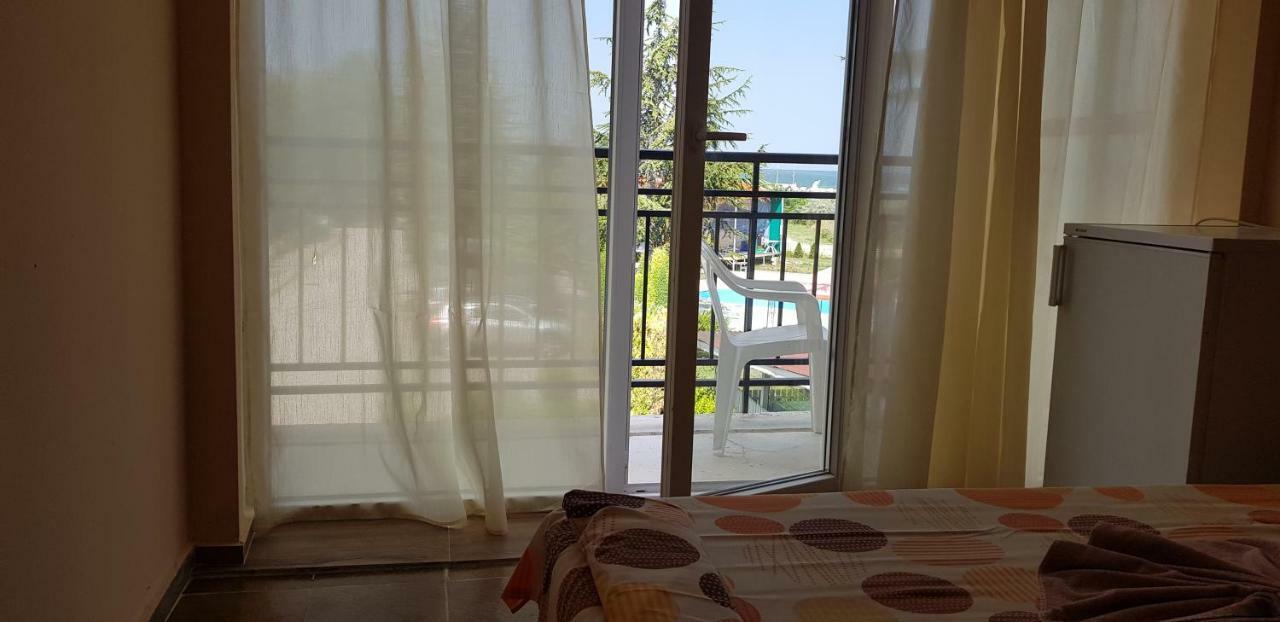 Dsk Hotel Kranevo Esterno foto
